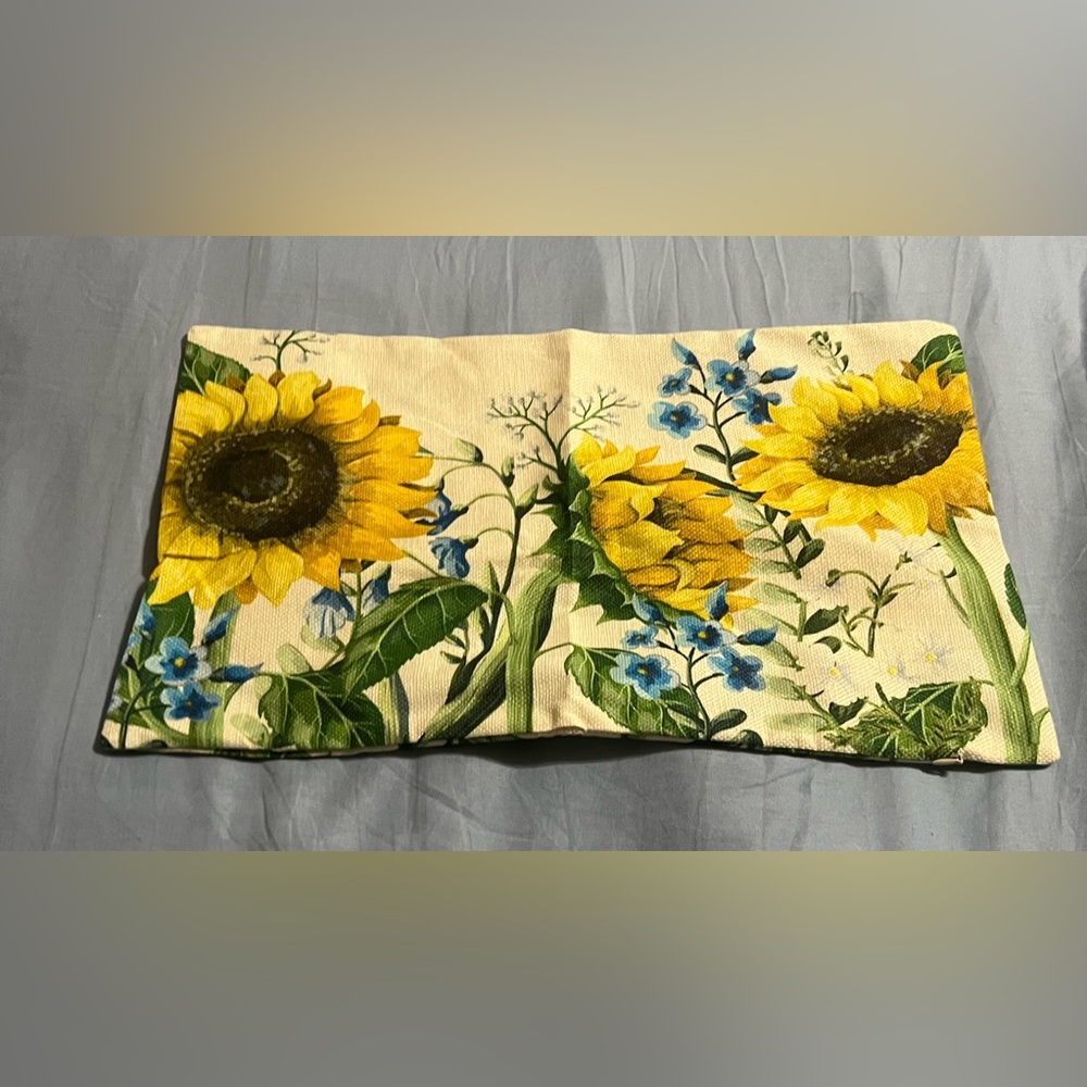 Flower Print Pillow Cover